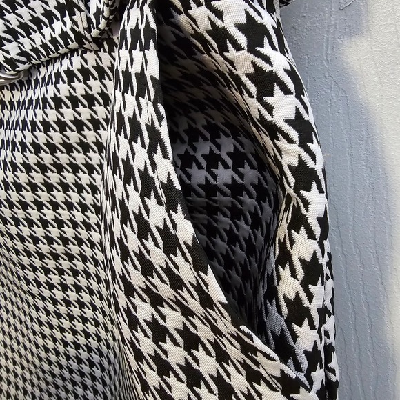 Forever 21 Skirt with Belt-Black/White-Women's 28 - Picture 4 of 7